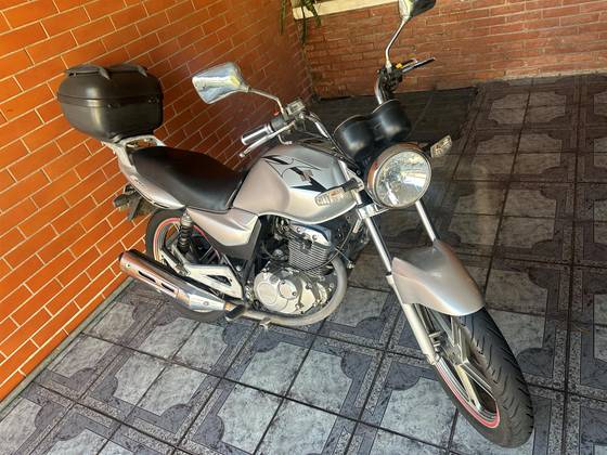 SUZUKI GSR 150i 